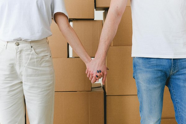 Quels rangements astucieux pour une cuisine sans placards supérieurs?